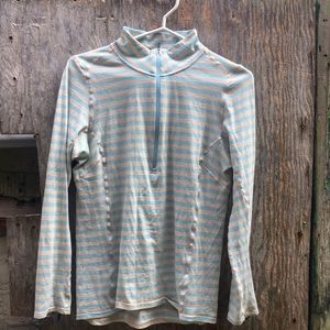 Patagonia mid-weight merino 1/4 zip baselayer